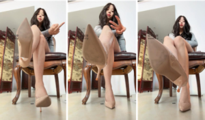 【第一视角】【奶豆包】进来被主人用裸足高跟踩死-97LZTD-8343123