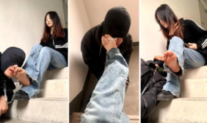 【女生也能很暴力】楼梯间逗狗惩罚-97LZTD-8344713