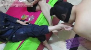 足もと呼吸制御牛乳は足の指をきれいにする