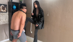 『超S·联盟』地产销售小姐姐的玩物-97LZTD-35894