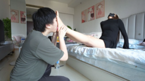 『红颜榜』高个大长腿女医生懿瑶恋足调教-97LZTD-35977