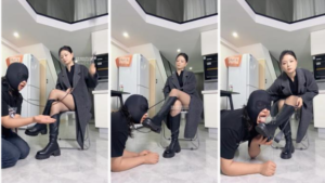 【素人挖掘机】强迫舔脏长靴-连环耳光-97LZTD-35994