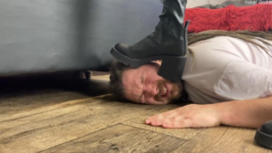 跪舔狐妖美女Yokai的皮靴脏鞋底！惨遭皮靴踩脸碾手蹂躏-97LZTD-36038