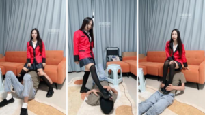 【猴歌】鞭打-皮鞋黑丝踩-腿绞坐脸-97LZTD-36148